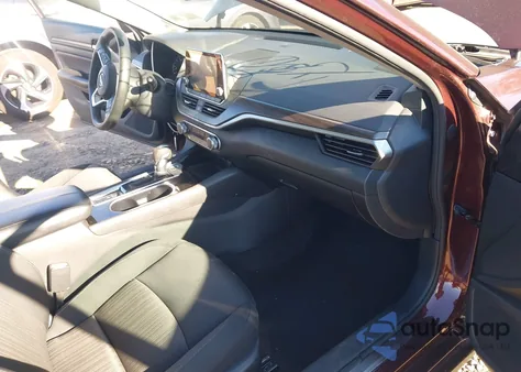 2024 Nissan Altima Sv Intelligent Awd z USA, uszkodzony, nr VIN 1N4BL4DW3RN341761